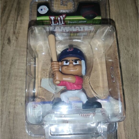 Boston Red Sox MLB Lil' Teammates Batter Collectab - Picture 4 of 5